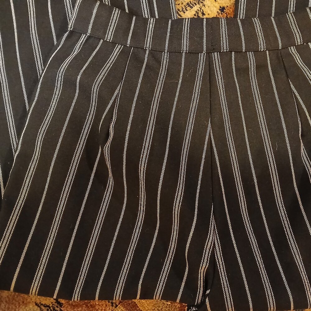SOCIAL TOURIST Ultra High-Rise Black/Cream Trousers XS - Picture 10 of 12